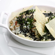 RISOTO DE QUESO CON CALAMARES Y TINTA