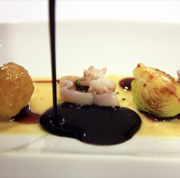 SEPIA CON PATATA Y COLES DE BRUSELAS