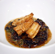 GUISO DE CARACOLES Y TROMPETAS DE LOS MUERTOS CON ESPARDEÑAS A LA ANDALUZA