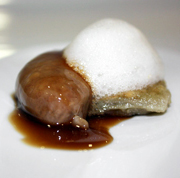 RABITO DE CERDO IBERICO CON CARDO Y AIRE DE JABUGO