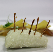 RAYA A BAJA TEMPERATURA CON CARETA DE TERNERA Y PLÁTANO