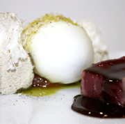 SOLOMILLO DE VACA CON UNA PARMEGIANA DI MELANAZE