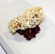 TÓRTOLA FRITA CON HARINA DE CERDO Y RISOTO DE TRIGO